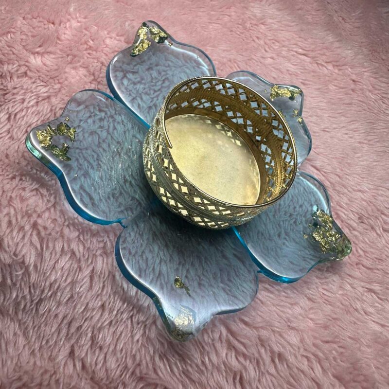 Tea light Candle Holder in pink surface