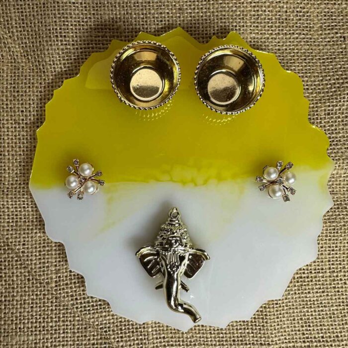 Kumkum Platter made with resin yellow and white color