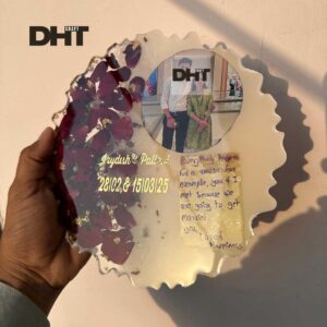 Real Flowers preserved couple photo frame made by resin